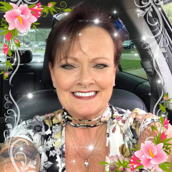 Meet your Posher, Bobbie - Picture 1 of 1